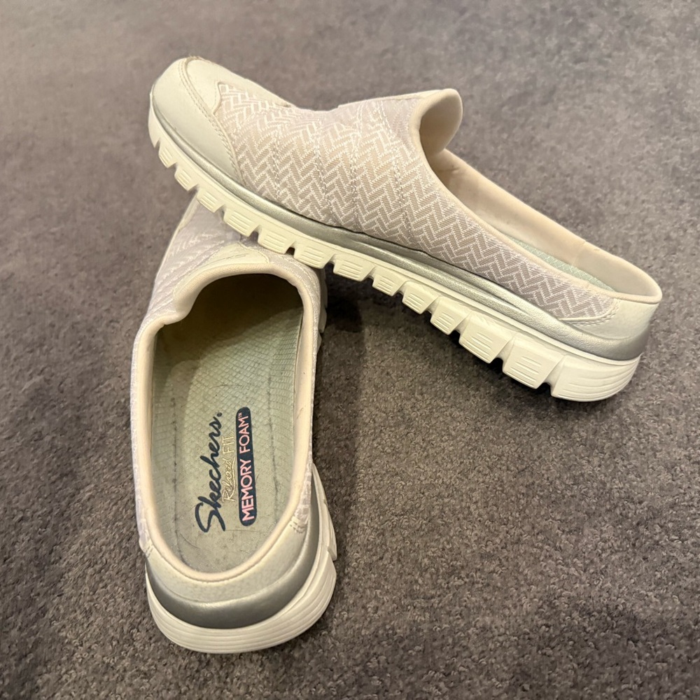 Skechers Women's Light Gray Slip-On Sneakers